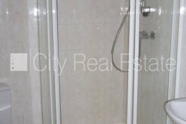Apartment for rent in Riga, 135.00m2