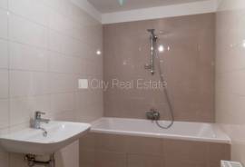 Apartment for sale in Riga, 75.60m2