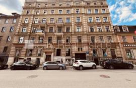 Apartment for rent in Riga, 102.00m2