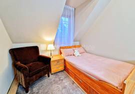 Detached house for rent in Jurmala, 220.00m2