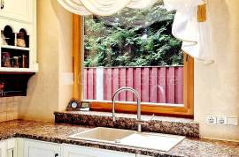 Detached house for rent in Jurmala, 220.00m2