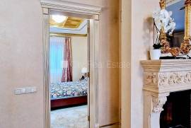 Detached house for rent in Jurmala, 220.00m2