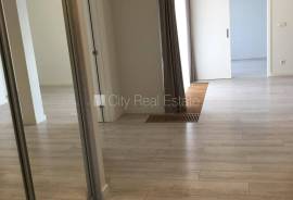 Apartment for rent in Riga, 85.00m2