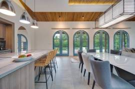 Villa Romantica: A Timeless Coastal Retreat in Las Golondrinas, Hacienda Pinilla