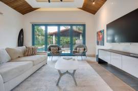 Villa Romantica: A Timeless Coastal Retreat in Las Golondrinas, Hacienda Pinilla