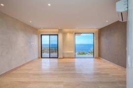 El Palacete Flamingo: A Rare Opportunity to Own Coastal Perfection!