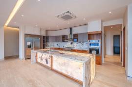 El Palacete Flamingo: A Rare Opportunity to Own Coastal Perfection!