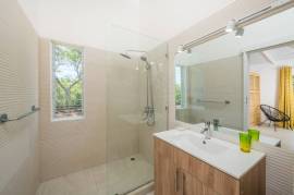V-Lokamar Corona 1: Exclusive 5-Bedroom Villa with Panoramic Pacific Ocean Views in Playa Grande