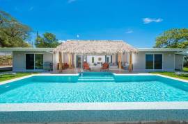 V-Lokamar Corona 1: Exclusive 5-Bedroom Villa with Panoramic Pacific Ocean Views in Playa Grande
