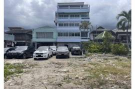 Direct on the Sea: 5 Floor Business or Private House