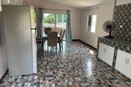 House with 2 Bedrooms and 2 Bathrooms