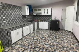 House with 2 Bedrooms and 2 Bathrooms