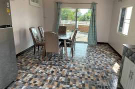 House with 2 Bedrooms and 2 Bathrooms
