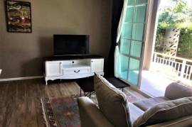 Autumn Condo: 1 Bedroom Condo For Sale