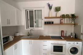 Beautiful 2 Bedroom Ground Floor Apartment - Universal, Paphos