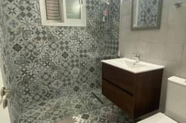Beautiful 2 Bedroom Ground Floor Apartment - Universal, Paphos