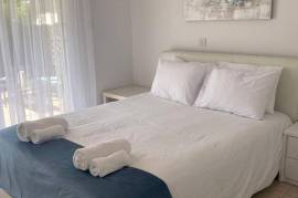 Beautiful 2 Bedroom Ground Floor Apartment - Universal, Paphos