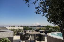 2 Bedroom Stylish Apartment - Oroklini, Larnaca