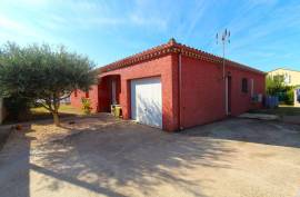 5 room, 114m2 House for sale in Roujan - 385 000 € *