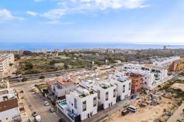 4 Bedrooms - Villa - Alicante - For Sale - N8469