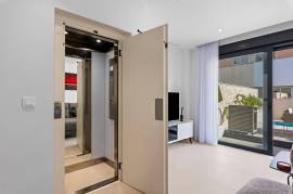 4 Bedrooms - Villa - Alicante - For Sale - N8469