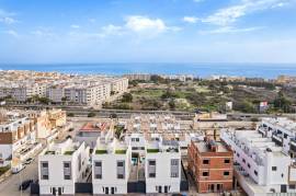 4 Bedrooms - Villa - Alicante - For Sale - N8469