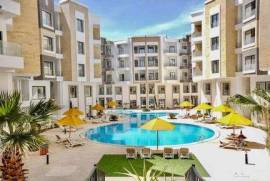 APARTMENT WITH FREE KITCHEN UNITS AND 40% DISCOUNT FOR FULL PAYMENT.