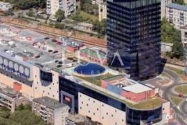 Rijeka, Office Space on the 5th Floor in Tower Center, 27 m²