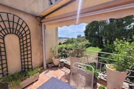 Charming Village House With 101 M2 Of Living Space, 4 Bedrooms And A Lovely Sunny Terrace. Charming Village House With 101 M2 Of Living Space, 4 Bedrooms And A Lovely Sunny Terrace.