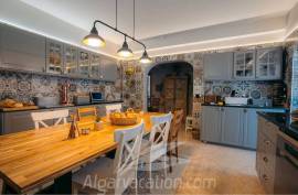listing listing