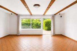 Spandau-Staaken Vacant 6/7 Room Semi-Detached House with Garden, Gym, Sauna, Garage Spandau-Staaken Vacant 6/7 Room Semi-Detached House with Garden, Gym, Sauna, Garage