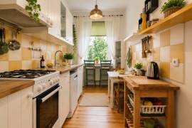 Vacant 2-Room Apartment with Balcony in Prenzlauer Berg Vacant 2-Room Apartment with Balcony in Prenzlauer Berg