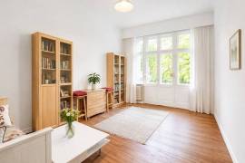 Vacant 2-Room Apartment with Balcony in Prenzlauer Berg Vacant 2-Room Apartment with Balcony in Prenzlauer Berg