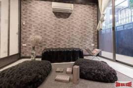 Two Storey Three Bedroom Single House for Rent on Sukhumvit 63 Two Storey Three Bedroom Single House for Rent on Sukhumvit 63