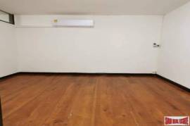Detached House in Sukhumvit 49 - 4 Bedrooms and 2 Bathrooms for Rent in Phrom Phong Area of Bangkok Detached House in Sukhumvit 49 - 4 Bedrooms and 2 Bathrooms for Rent in Phrom Phong Area of Bangkok