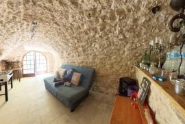 4 room, 92m2 Village house for sale in Nezignan l'eveque - 110 000 € *