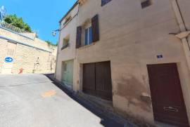 4 room, 92m2 Village house for sale in Nezignan l'eveque - 110 000 € *