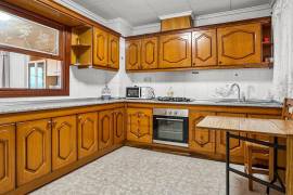 listing listing