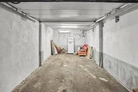 listing listing