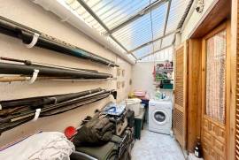 listing listing