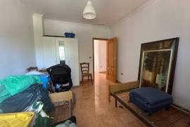 listing listing