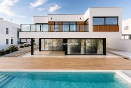 listing listing