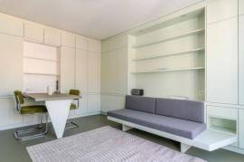 Sophisticated 1-Bedroom Furnished Apartment in Oerlikon