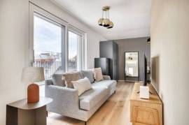 Sophisticated 1-Bedroom Furnished Apartment in Sihlfeld