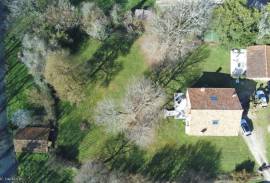 Location, Location, Location! Wonderful 3 Bedroom Home With Small Gite In Nanteuil-En-Vallee - €299,950 Location, Location, Location! Wonderful 3 Bedroom Home With Small Gite In Nanteuil-En-Vallee - €299,950
