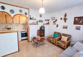 listing listing