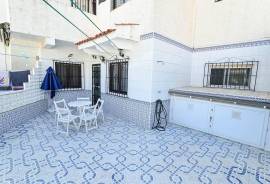 listing listing