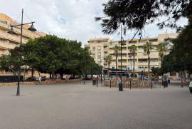 listing listing