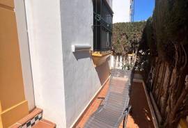 listing listing