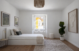 18th‑Century Restored Townhouse Inside Évora’s Historic Walls